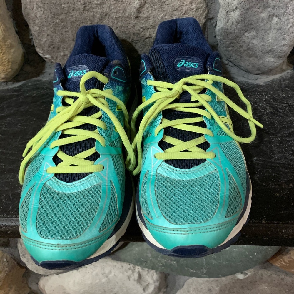 ASICS Size 8.5